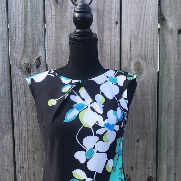 New York & Co Black Floral Sheath Dress - Size 2 - Picture 3 of 5